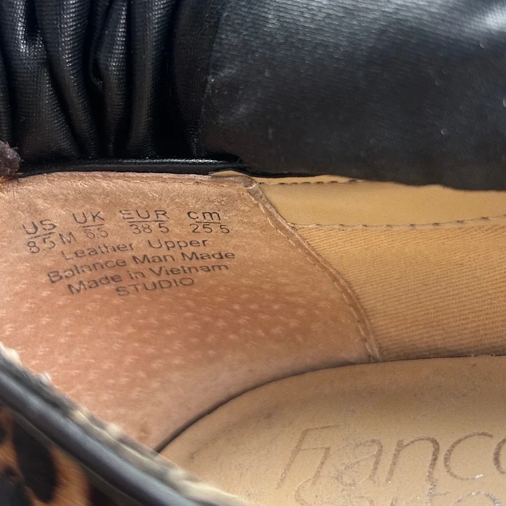 Franco Sarto Leopard Calf Hair Pointed Toe Loafers Flats Women's Size 8.5